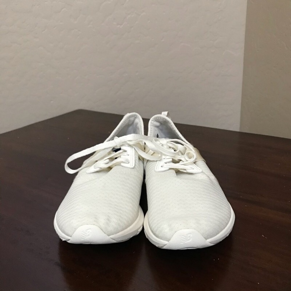 New Balance Womens FuelCore Nergize Training Shoes White WXNRGWH Low Top 9.5 B - Picture 5 of 9
